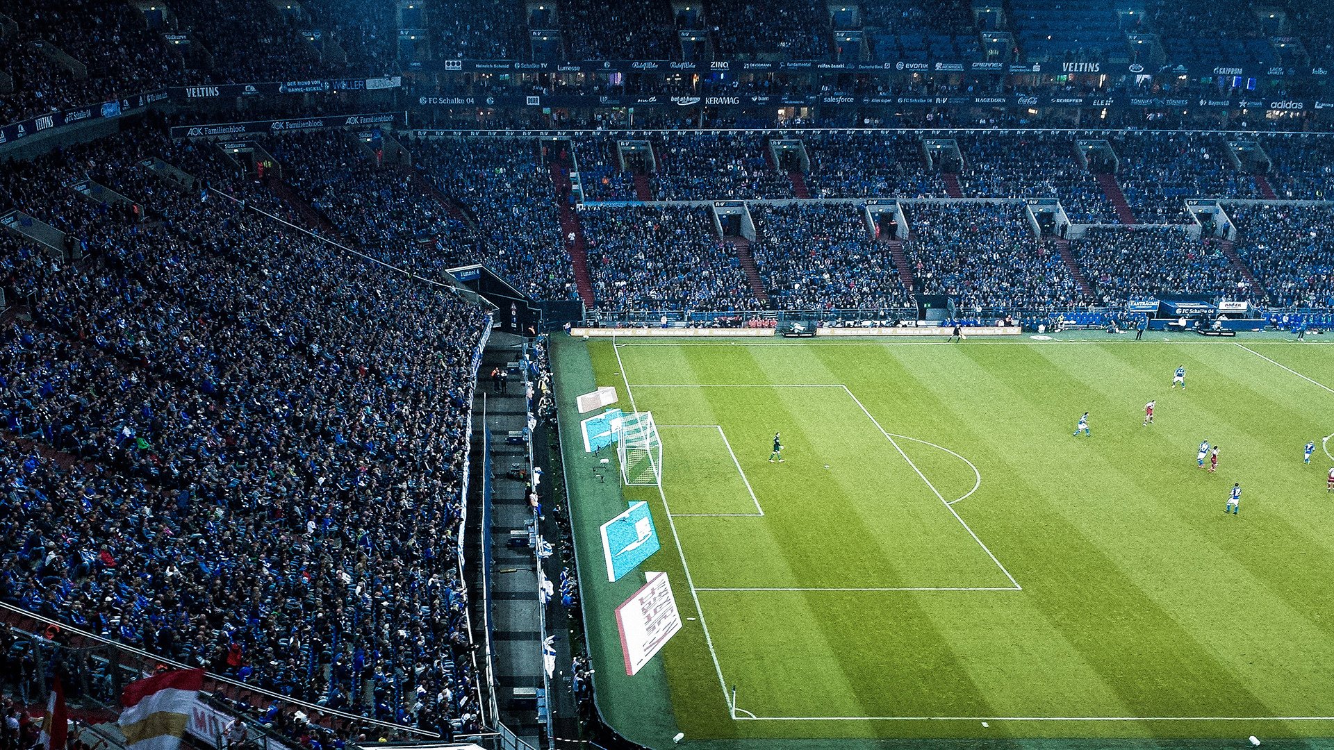 开云体育官网下载安装-五大联赛是否更多使用边锋反跑牵制战术布局，五大联赛是否更多使用边锋反跑牵制战术布局的球队